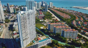 The Landmark Seaview Netflix By Blue Sky Holidays